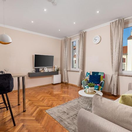 Apartments Neo غييكا المظهر الخارجي الصورة