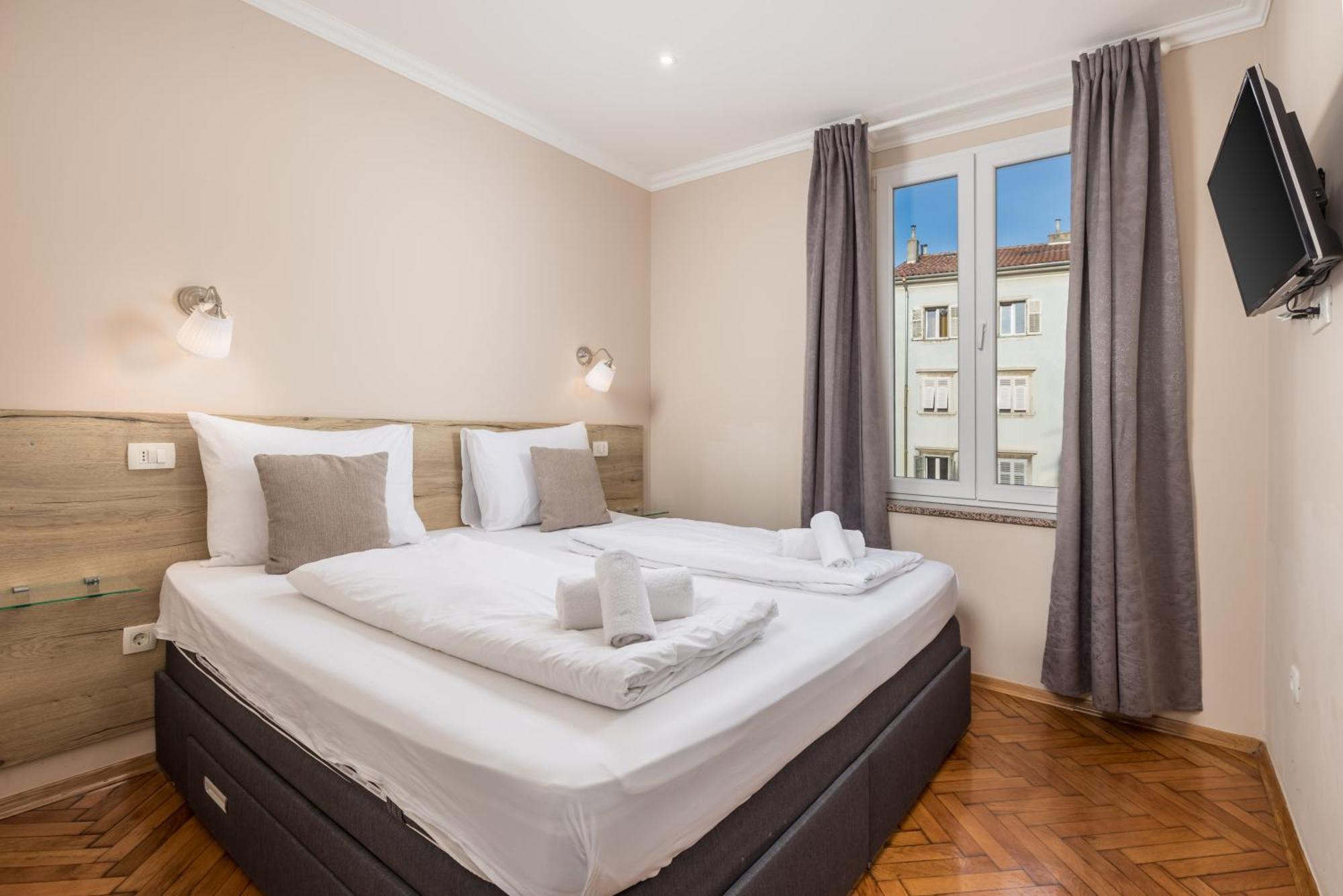 Apartments Neo غييكا المظهر الخارجي الصورة